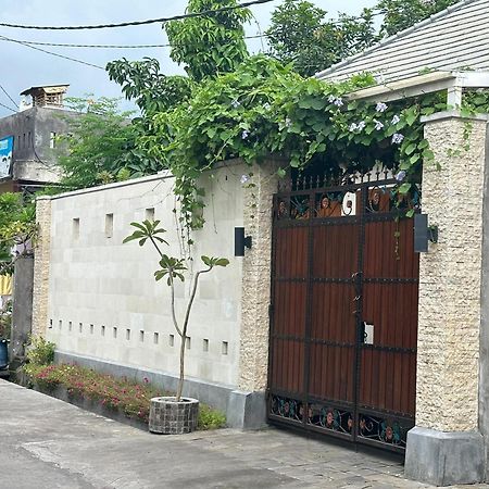 Villa Casa Shanti Deluxe Lovina Eksteriør bilde